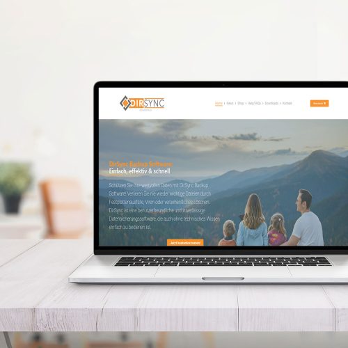 Laptop Ansicht des neuen DirSync Designs nach dem Software Rebranding und Webshop Relaunch.